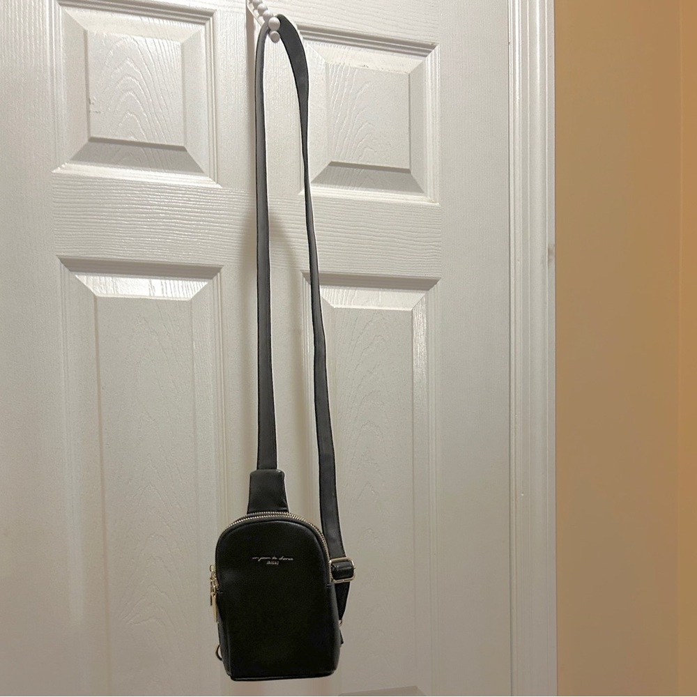 Cross body sling bag